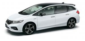 Honda Jade Hybrid RS